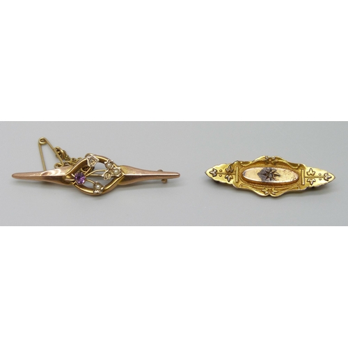 7026 - Two 9ct gold brooches including one late Victorian set with a diamond, 3.9g, one lacking seed pearls... 