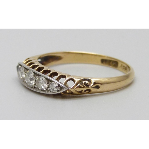 7089 - A Victorian 18ct gold five stone diamond ring, 2.4g, M