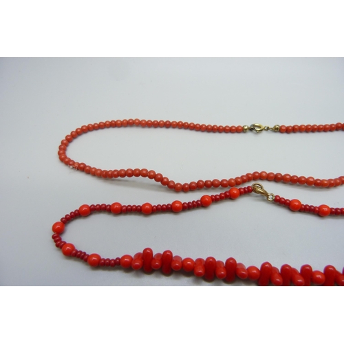 7192 - A coral necklace, a faux coral necklace, a pair of earrings and a silver and coral necklet