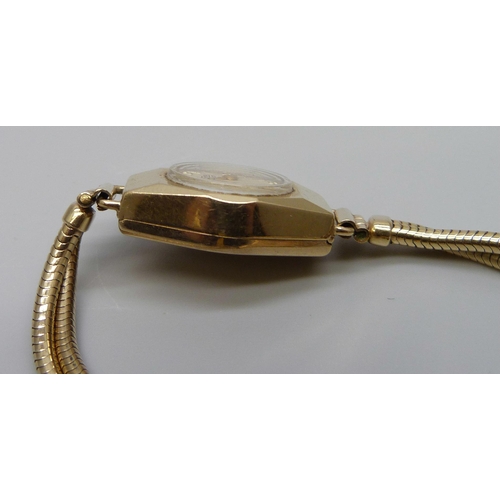 7257 - A 9ct gold cased lady's Rone wristwatch on a 9ct gold bracelet strap, total weight 16.9g