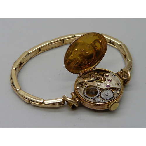 7281 - A lady's 9ct gold cased wristwatch and other lady's wristwatches