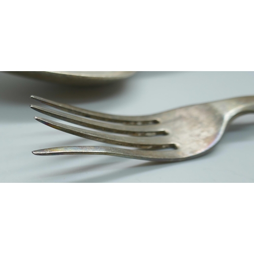 7325 - A 19th Century silver tablespoon and fork, 122g