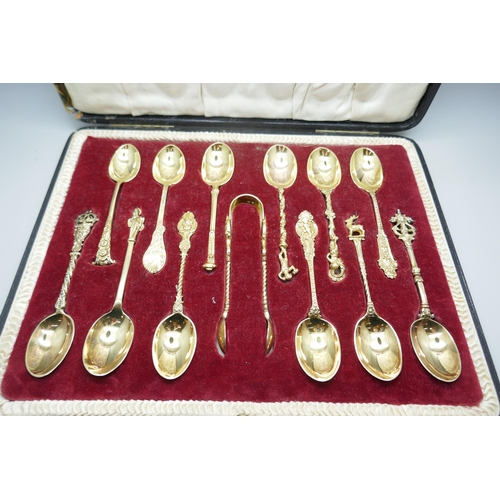 7329 - Twelve silver gilt spoons with sugar bows, Manoah Rhodes & Sons Ltd., London marks, various dates, 2... 