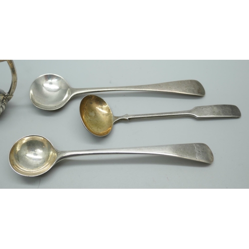 7352 - Three silver mustard spoons including two Georgian and a miniature silver coffee pot lacking lid, 36... 