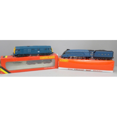 2043 - Two Hornby locomotives - LH Diamond Crossing, Mallard and B.R. Class 29 BO-BO diesel electric, boxed