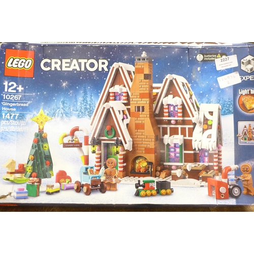 2182A - A Lego Creator Gingerbread House, 10267