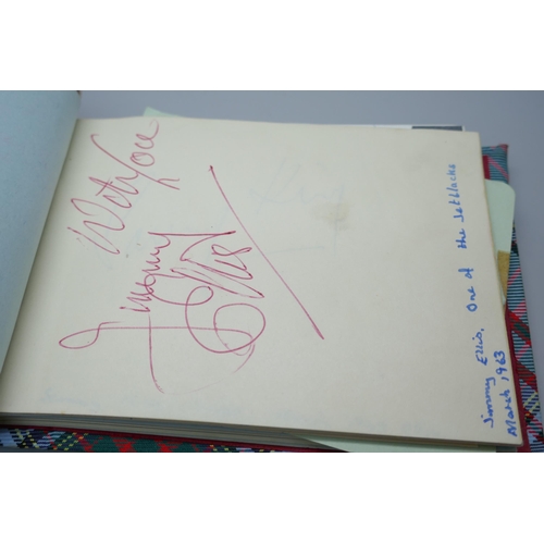 2204 - Pop music autograph book circa 1960 including Shadows, Adam Faith, Brian Poole, Wayne Fontana, John ... 