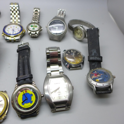 2225 - A collection of wristwatches