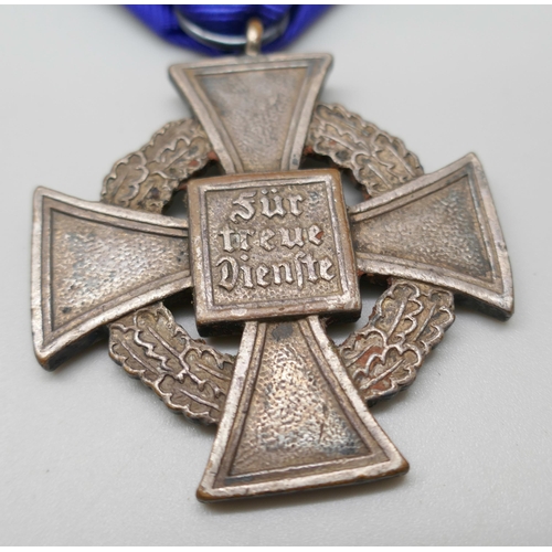 2228 - A German World War II Long Service Medal