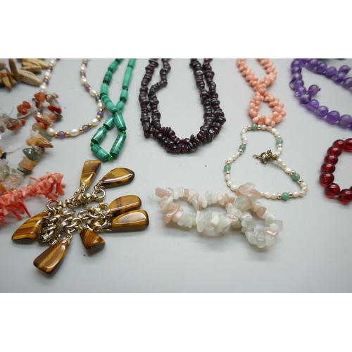 2232 - Gemstone necklaces and bracelets including garnet, coral, malachite, etc.