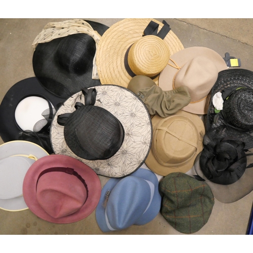 2340 - A large box of lady's special occasion/wedding hats and a man's flat cap **PLEASE NOTE THIS LOT IS N... 