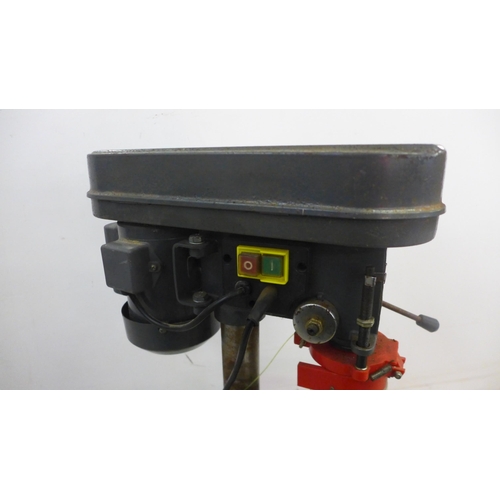 5013 - A Performance Power FMTC350WBD 230v bench drill