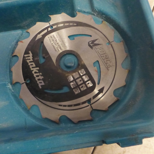 5018 - A Makita 5704R, 110V circular saw in case