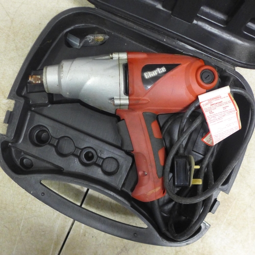 5033 - A 240V Clarke CEW1000 electric impact wrench - in case