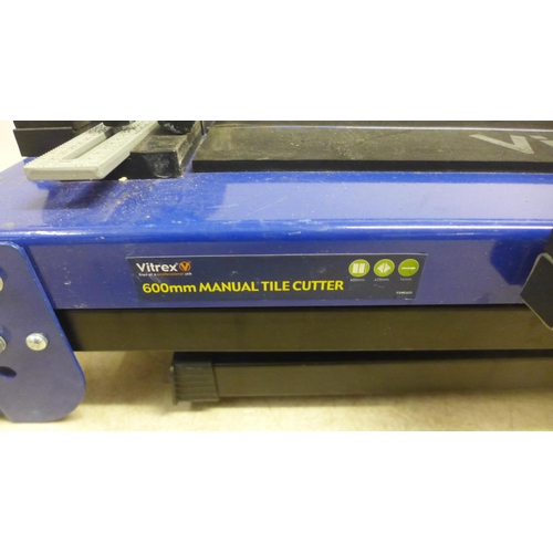 5040 - A Vitrex FSMC600 table tile cutter