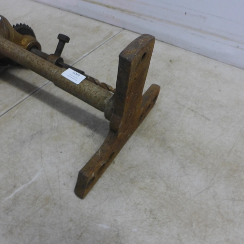 5046 - A vintage drill stand (hand operated)