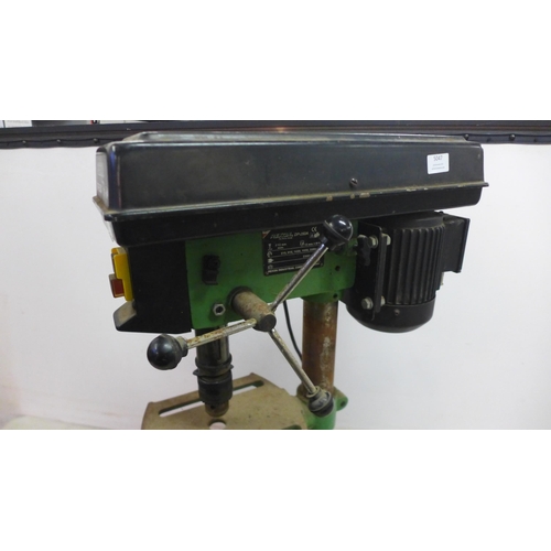 5047 - A Rexon DP250A 240v pillar drill