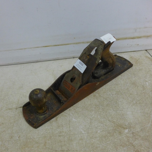 5050 - 3 wood planes - a Marples No.10 rebate plane, a Stanley 220 chariot plane and a Stanley and Bailey N... 