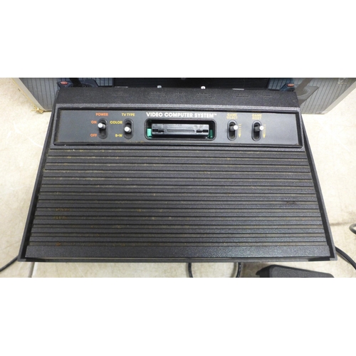 5089 - An Atari 2600 Vader games console with controllers, manuals and 9 games including Spiderman, Amidar,... 