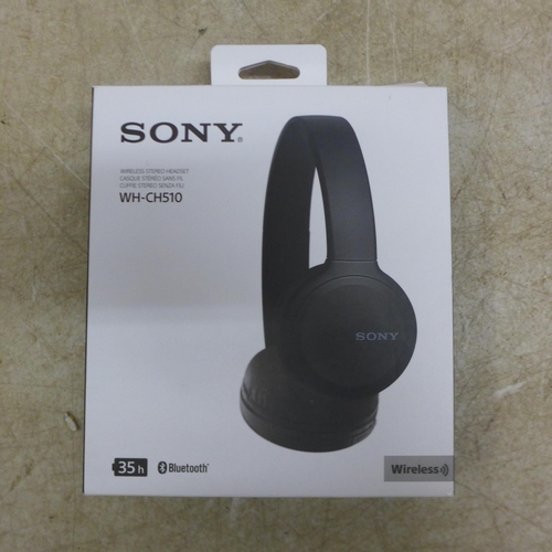 5090 - A quantity of various headphones including Pokémon Max 85 DB kids headphones, Sony WH-CH510 wireless... 