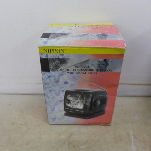 5124 - A Nippon portable 5.5