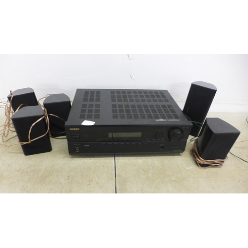 5130 - An Onkyo HT-R380 AV-receiver with matching sub and speakers