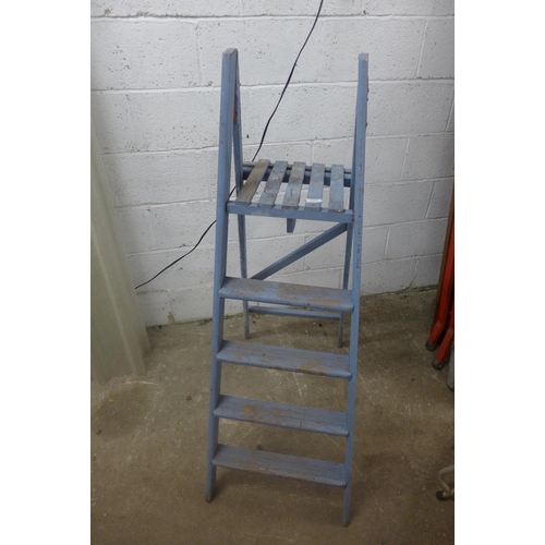 5154 - A set of wooden 6 rung step ladders, a 5 rung wooden step ladder and a set of 3 rung safety steps