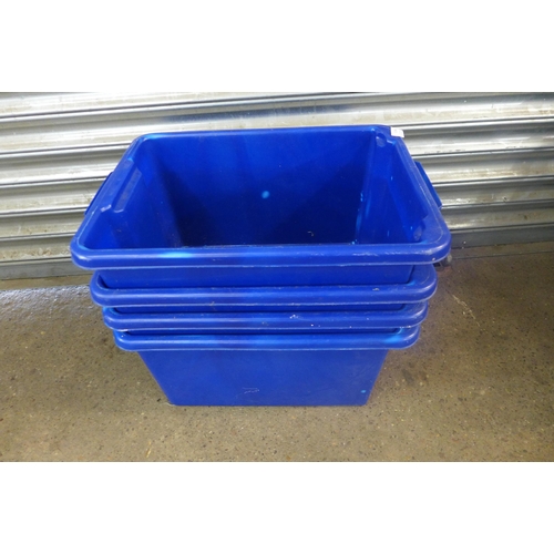 5196 - A large quantity of assorted plastic storage boxes