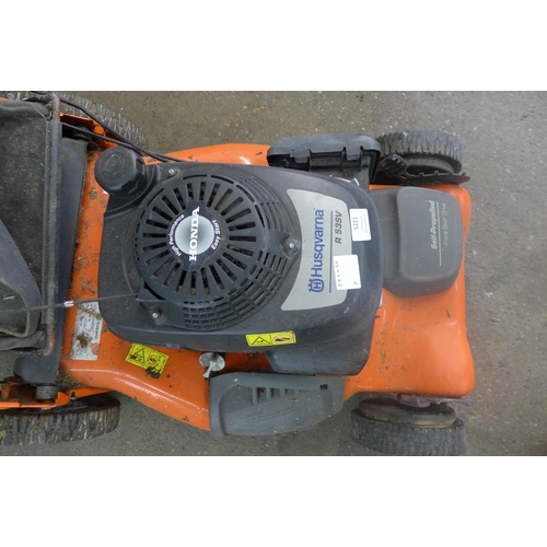 5221 - A Husqvarna R53SV front gear drive self propelled petrol driven lawnmower with collection box