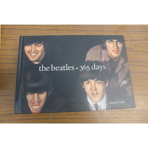 5252 - A box of Beatles books