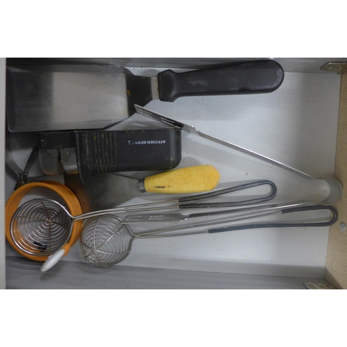 5271 - A 3 Draw unit of mainly knifes forks spoons and other kitchen items