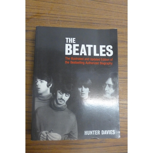 5252 - A box of Beatles books