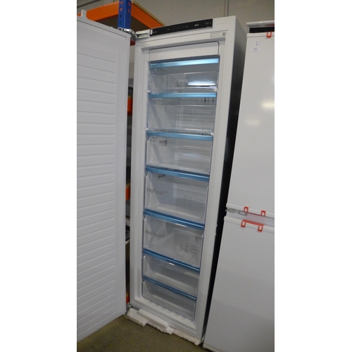 4019 - Bosch Built In Freezer (Frost Free) ,original RRP £832.5 + Vat *This lot is subject to Vat