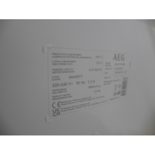 4020 - AEG 50/50 Fridge Freezer (Frost Free) ,original RRP £583.33 + Vat  *This lot is subject to Vat