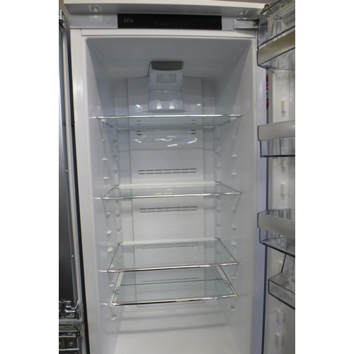 4022 - AEG Built in Tower Fridge (Scratches to door) ,original RRP £915.83 + Vat *This lot is subject to Va... 