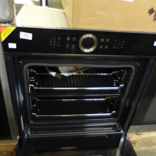 4066 - Bosch Multifunction Oven - Black ,original RRP £732.5 + Vat  *This lot is subject to Vat