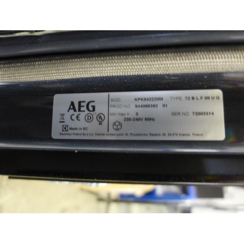 4090 - AEG Compact Oven ,original RRP £874.17 + Vat  *This lot is subject to Vat