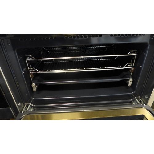 4191 - Neff Single Oven ,original RRP £500 + Vat  *This lot is subject to Vat