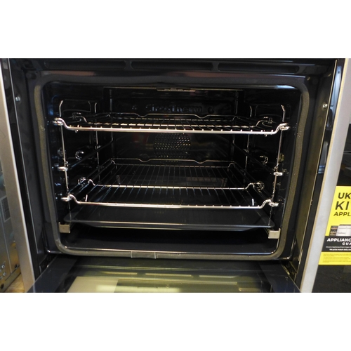 4198 - Neff Single Multifunction VarioSteam Pyrolytic Oven - Stainless Steel ,original RRP £1132.5 + Vat  *... 