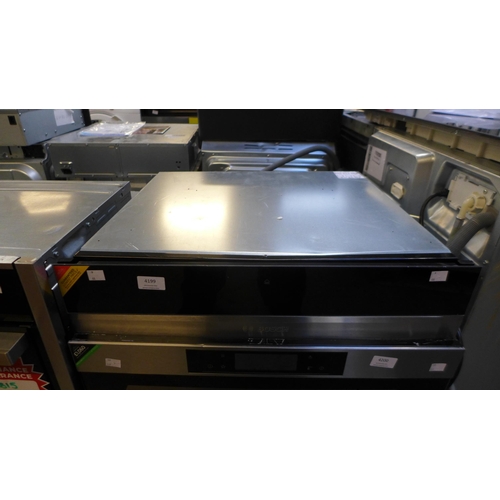 4199 - Bosch Series 8 Warming Drawer ,original RRP £407.5 + Vat  *This lot is subject to Vat