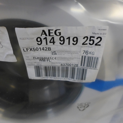 4238 - AEG Freestanding Washing Machine 10kg ,original RRP £231.67 + Vat  *This lot is subject to Vat