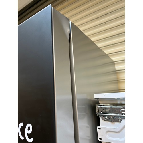 4071 - Miele 60/40 chalkboard freestanding Fridge Freezer (Broken bottom glass door / Transit damage), orig... 