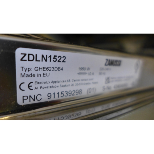 4122 - Zanussi Fully Integrated Sliding Hinge Dishwasher ,original RRP £357.5 + Vat *This lot is subject to... 