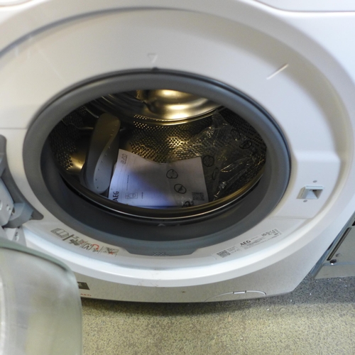 4127 - AEG Freestanding Washing Machine 10kg 5000 series with auto sense ,original RRP £374.99 + Vat  *This... 