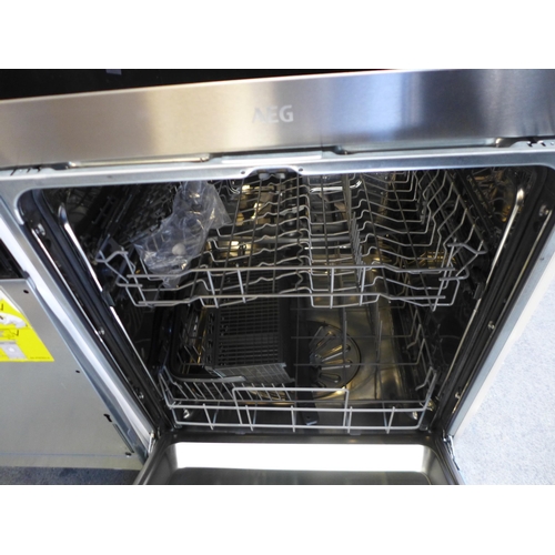 4129 - Zanussi Fully Integrated Dishwasher ,original RRP £499.17 + Vat  *This lot is subject to Vat