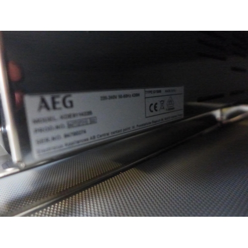 4137 - AEG Blackline Warming Drawer ,original RRP £445.84 + Vat  *This lot is subject to Vat