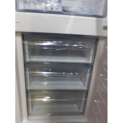 4178 - AEG Freestanding 70/30 Fridge Freezer (Low Frost) ,original RRP £499.99 + Vat  *This lot is subject ... 