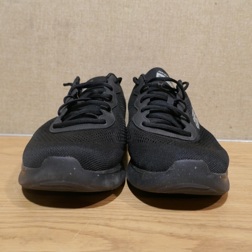 6138 - Skechers Air-cooled memory foam black trainers size UK 12 (340) *This lot is subject to Vat