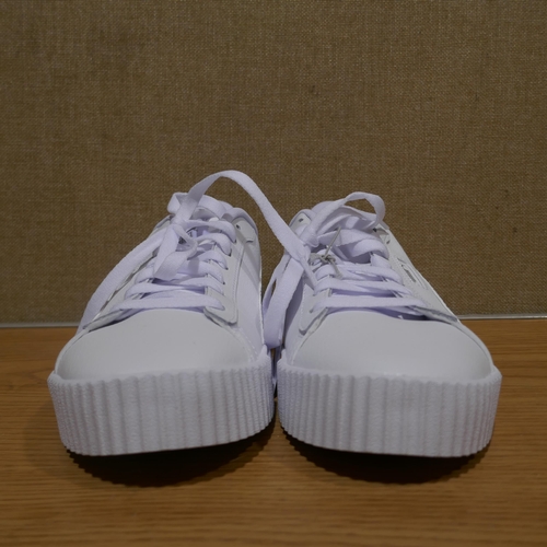 6139 - Puma C Crew snake white trainers UK size 6 (340) *This lot is subject to Vat