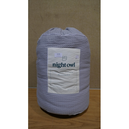 6156 - Night Owl Waffle Double Cotton Coverless Duvet (345-116) *This lot is subject to Vat